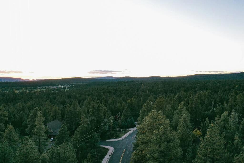 Relaxingrejuvenating 4Br 3 And Half Ba Cabin Munds Park Eksteriør billede